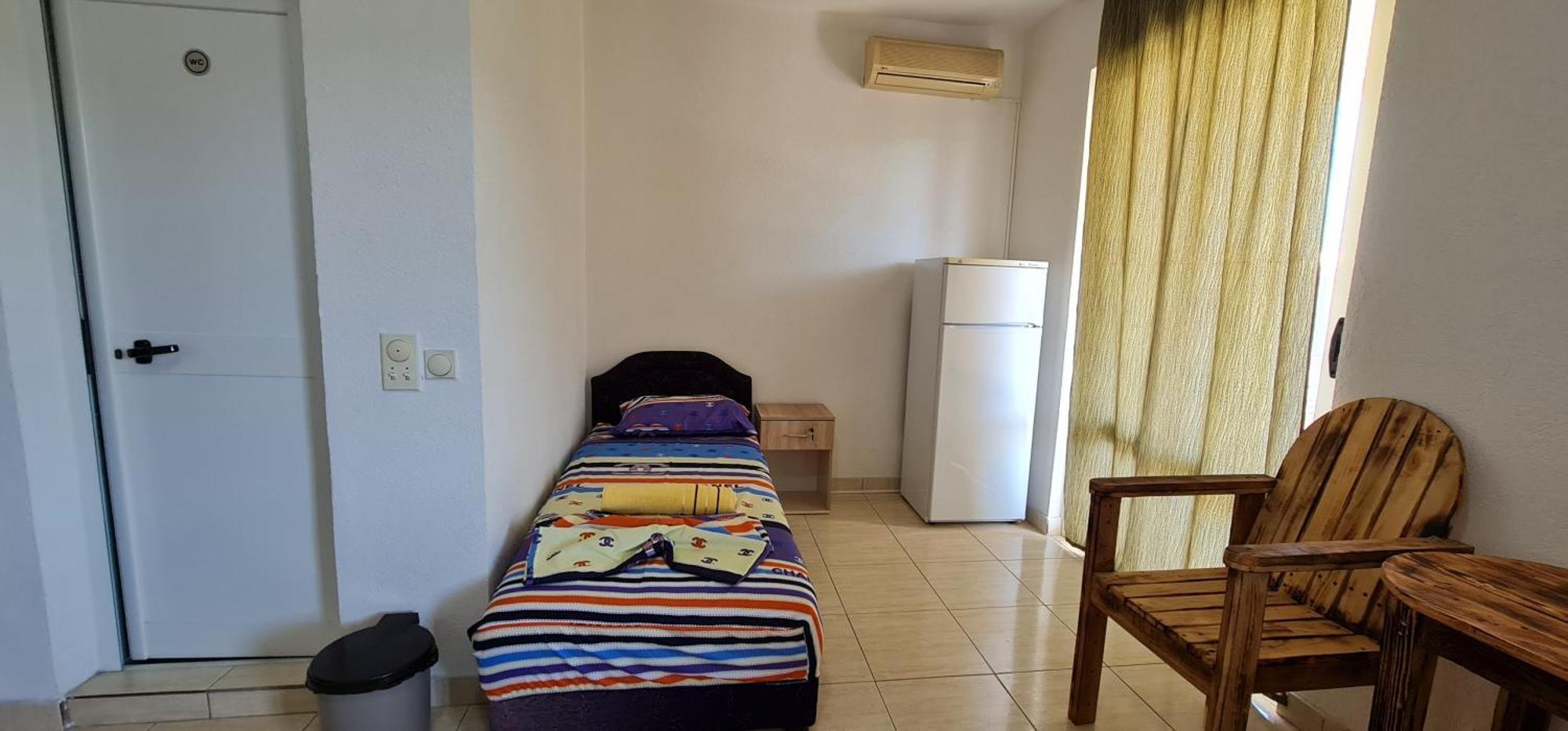 kurt apartaments Ulcinj Ruang foto