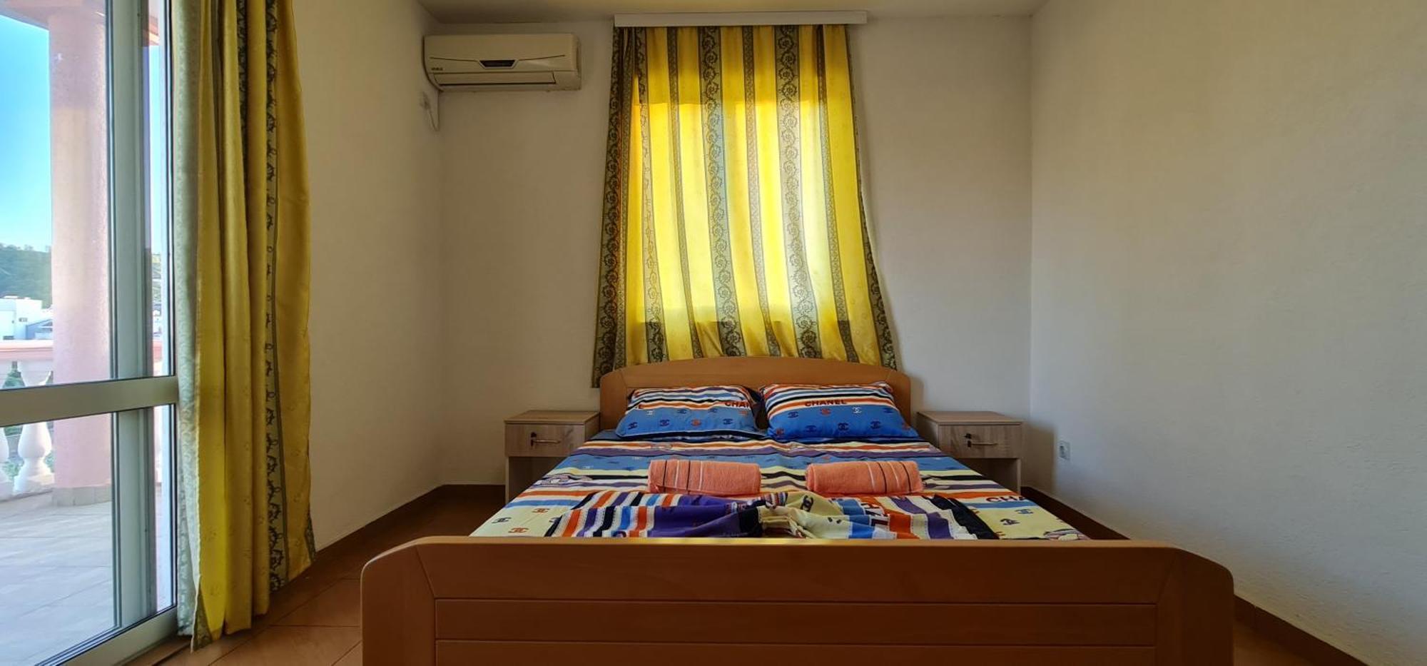 kurt apartaments Ulcinj Ruang foto