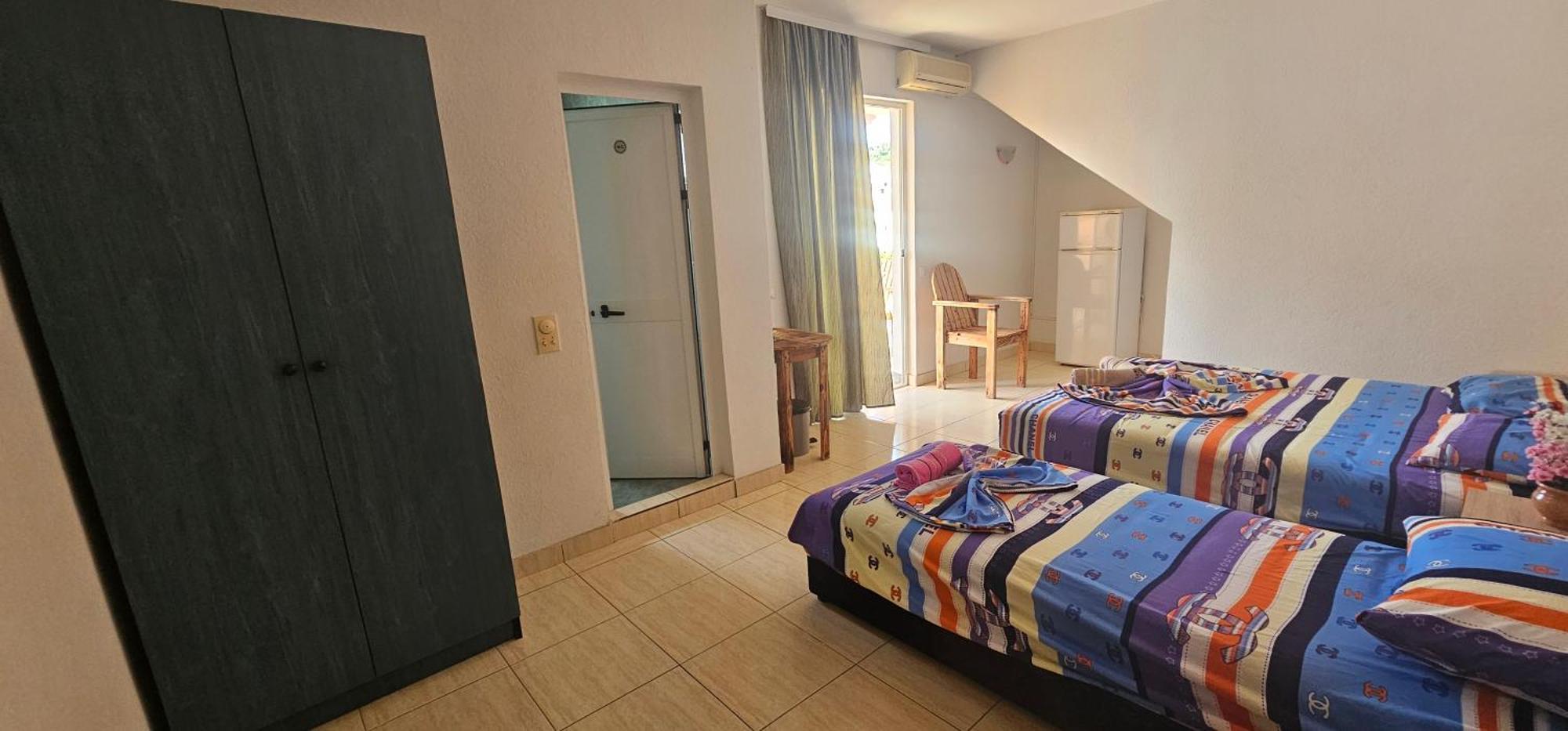 kurt apartaments Ulcinj Ruang foto