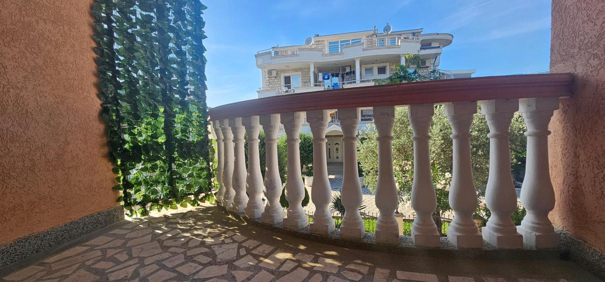 kurt apartaments Ulcinj Ruang foto