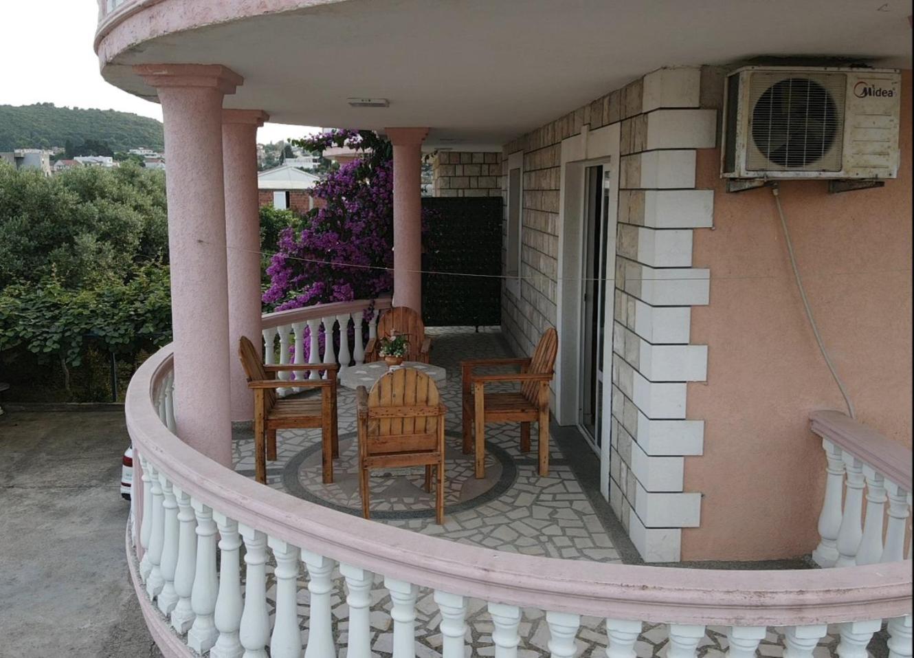 kurt apartaments Ulcinj Bagian luar foto